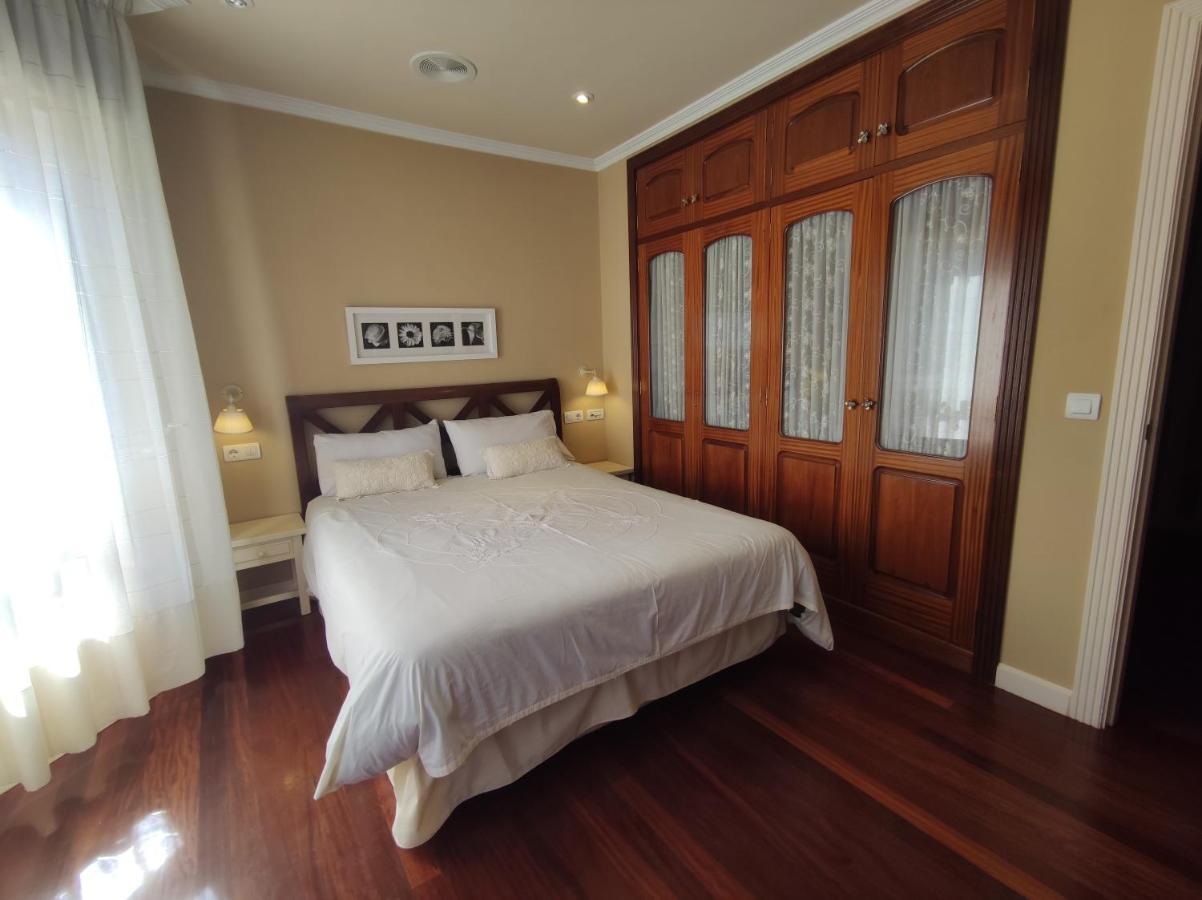 Hhc - Holidays House Compostela Сантьяго-де-Компостела Екстер'єр фото
